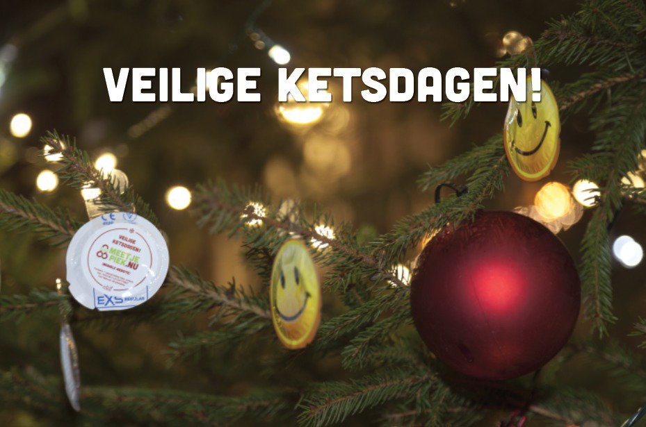 condooms's tweet photo. Vind jij onze Kerstcondooms in een #condoomboom in #Amsterdam, #Barneveld, #Culemborg, #DenHaag, #Eersel, #Groesbeek, #Leiden, #Swalmen, #Tilburg, #Venlo of #Woerden? 

Deel jouw foto en waarom jij denkt dat we die boom kozen met #condoomboom en maak kans op een Durex PleasureBox https://t.co/iaFedrEtgf