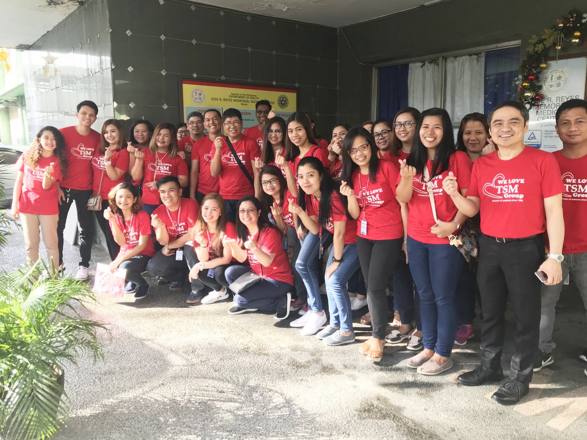 osmthome's tweet photo. Giving back to the society as TSM Group and Thome ROHQ distributed foods to the patients of Jose R. Reyes Memorial Medical Center.
#TSMGroup #ThomeGroup #Charitydrive #GivingBack https://t.co/uutAAwMN3j