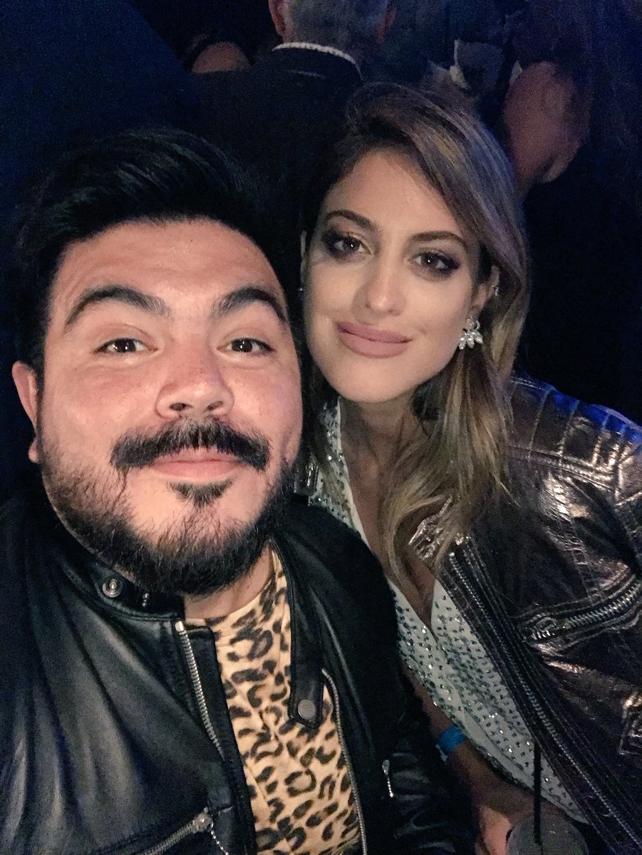 capochatv's tweet photo. #telefiesta #SomosViacom @AguCasanova ❤️ https://t.co/a4q2GnSlKN