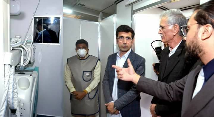AndleebAbbas's tweet photo. First in Pakistan...FREE TB treatment on Patient's Doorstep...TB Mobile Treatment Unit...#SahiMegaProject https://t.co/4Bx1FknAXm