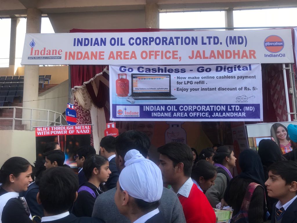 IndaneJLIDO's tweet photo. An indane stall to spread publicity of NANOCUT,FTL , CASHLESS TX& safe use at SPARK MELA Jalandhar @ioclpunjab @IndianOilcl @SandeepJainIOC https://t.co/kXr0RBr9kz