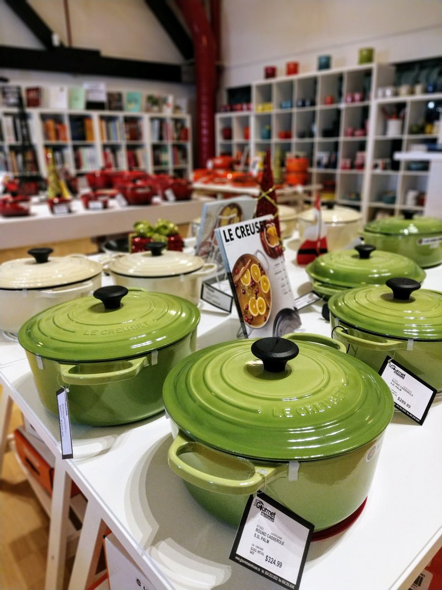 CFOconsultant's tweet photo. @essential #EssentialPortraitContest What colour casserole dish would you like here? https://t.co/6GId1FQ7sa