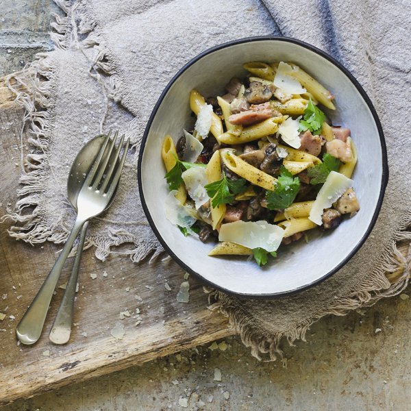 What will you do with your gammon leftovers? (If there is such a thing!) Make this creamy mushroom and gammon pasta. Top generously with Parmesan and tuck in!RECIPE>> bit.ly/GmPst1 @themountnelson <a href="/rudi_liebenberg/">rudi liebenberg</a> #Christmas  #christmascooking 🎄