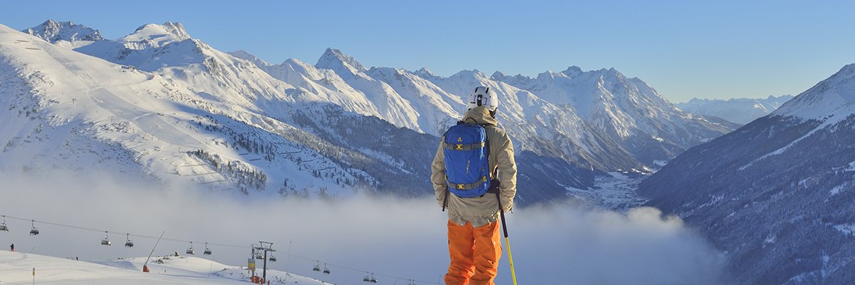 freizeit_tirol's tweet photo. 🏢 20. Dezember 2017, unser Betrieb des Tages!  
Alle Informationen zum Betrieb des Tages findest du hier ⬇️
https://t.co/qvHXGhuLIO https://t.co/wUwWGx2LMX