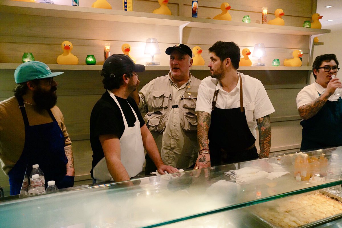 C8KES's tweet photo. Got fed by every all-star chef in LA (and some from New York) tonight. 😋 #POTluckLA https://t.co/6ZOPqO0iur