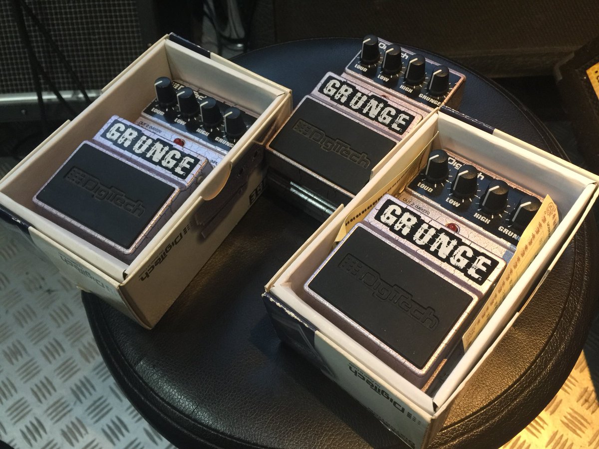 Digitech / GRUNGE ¥2,980→¥2,500 THE ORAL CIGARETTESのギタリスト
