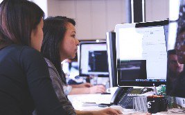 mickknutson's tweet image. What to Expect in Java JDK 10: As we are just getting used to the release of Java 9 from September, we only have a few more months to go before the next generation of Java comes out. Just this month,… bit.ly/2oScDTz #java #java_9 #java_performance #jdk_10 #mickknutson
