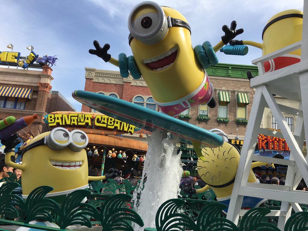 ちゃぽ アイコン変えました على تويتر まずはミニオン パークでポプコンケースにフードに 1つ買う度にめっちゃ並ばなあかんくて アトラクションはエクスプレスパス買ってたけどこういうところに時間かかった W ミニオンの着ぐるみとも写真撮れてよかたー