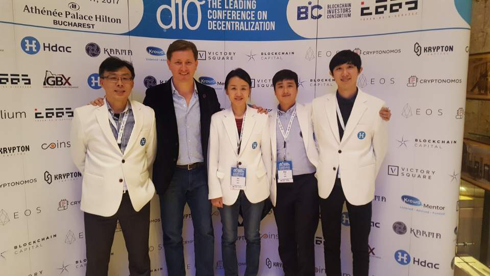 hdac_rizon's tweet photo. Hdac took centre stage at the d10e conference held in Bucharest. Alongside a fun “Facts, Fiction and Future” keynote on all things ICO from Hdac advisor Eddy Travia, event goers were treated to a prototype of our inventive IoT platform. Next up: Davos! https://t.co/oUw5aq5Zy2