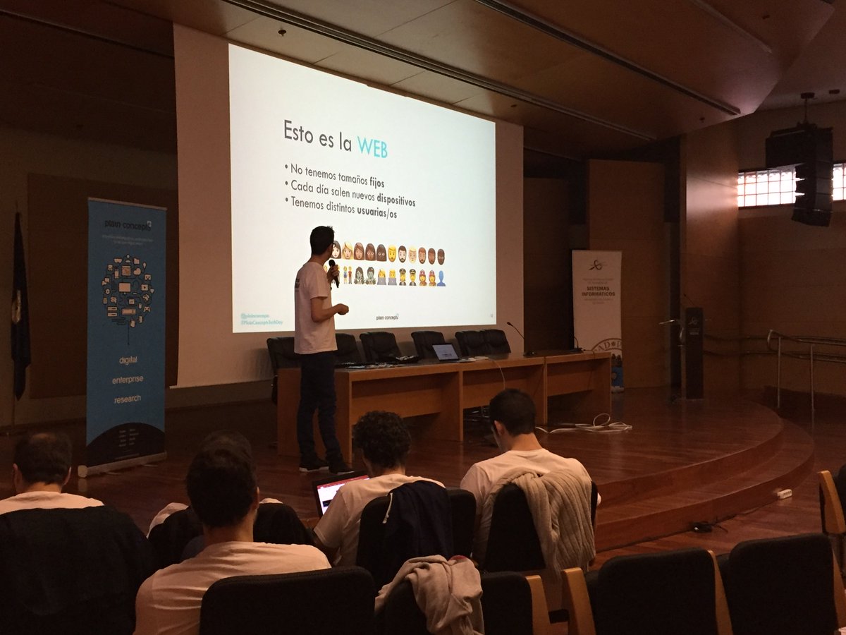 plainconcepts's tweet photo. Comenzamos el #PlainConceptsTechDay en la Universidad Politécnica de Madrid FULL ROOM #eventazo 👏🏾👏🏾✌🏽✌🏽#css #web @IgnaciodeNuevo https://t.co/jXGkl1dcMX
