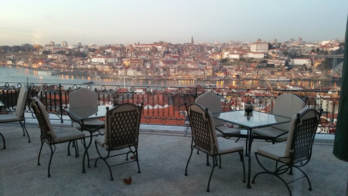<a href="/Oporto/">oporto</a> <a href="/TheYeatman/">The Yeatman</a> In hotel con estilo en una capital con estilo.