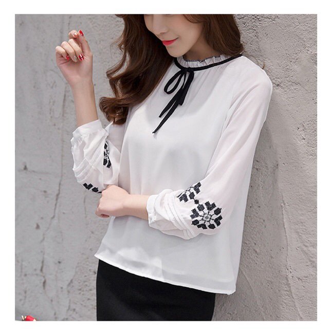 dindarayaniz's tweet photo. Saya menjual ... seharga Rp75.000. Dapatkan produk ini hanya di Shopee! https://t.co/zegsz8TFpf #ShopeeID https://t.co/Btwb6guB4m