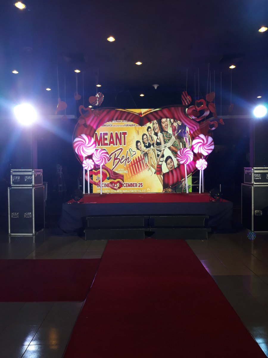 MeantToBeh's tweet photo. Mga beh! Nandito na kami sa Cinema 9 &amp; 10 sa SM Megamall para sa premiere night ng Meant to Beh! Kitakits tayo #MeantToBeh https://t.co/2AbnmcNbmG