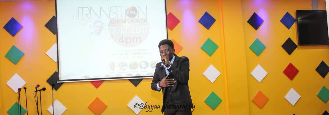 iamJoelWuddah's tweet photo. When I’m with the mic🎤 it’s like I’m watching myself, cos it’s no longer me but the Boss Himself🙏God. #Wuddah #Rapomedy #Aaba #DeyDer #TAL https://t.co/Y98T3lABDZ