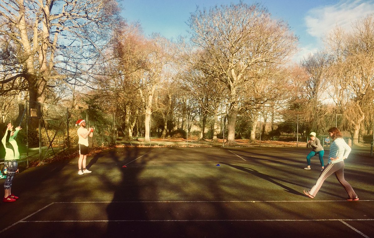 QPTraining's tweet image. Beautiful winter’s day for the last Circuit Training Session of the year at Nunsmoor Park. And Daniel had his Santa’s hat on too, looking good!  🎅🏼. #personaltrainer #ne1 #quayside
