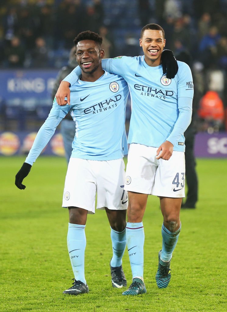 Congratulations to <a href="/LukasNmecha/">Lukas Nmecha</a> and <a href="/tomdele99_/">Tom</a> on making their first team debuts last night. 

Well done, lads! 👏💙 #ManCity