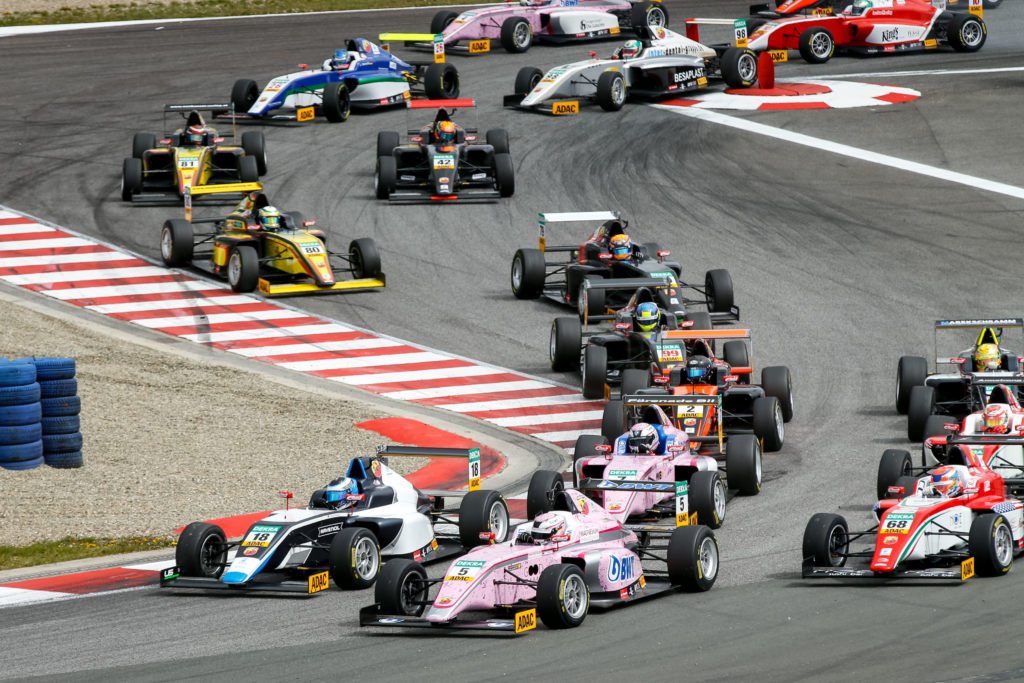 Vierte Saison der ADAC Formel 4: Kalender für 2018 steht - bit.ly/2BjXmR3 - #ADACFormel4 #ADACMotorsport #Formel4 #Motorsport