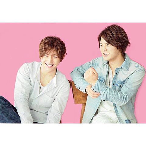 HeySayJUMP0599's tweet photo. White LoveのＣＤ届いた！
チョーHappy！ https://t.co/GO4VFJWRmx