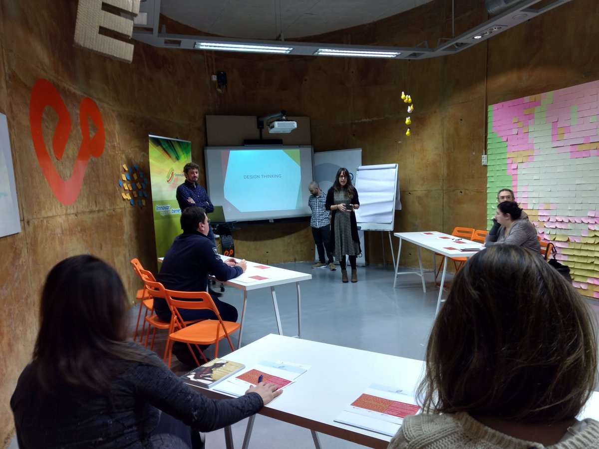 Oviedo Emprende tweet media