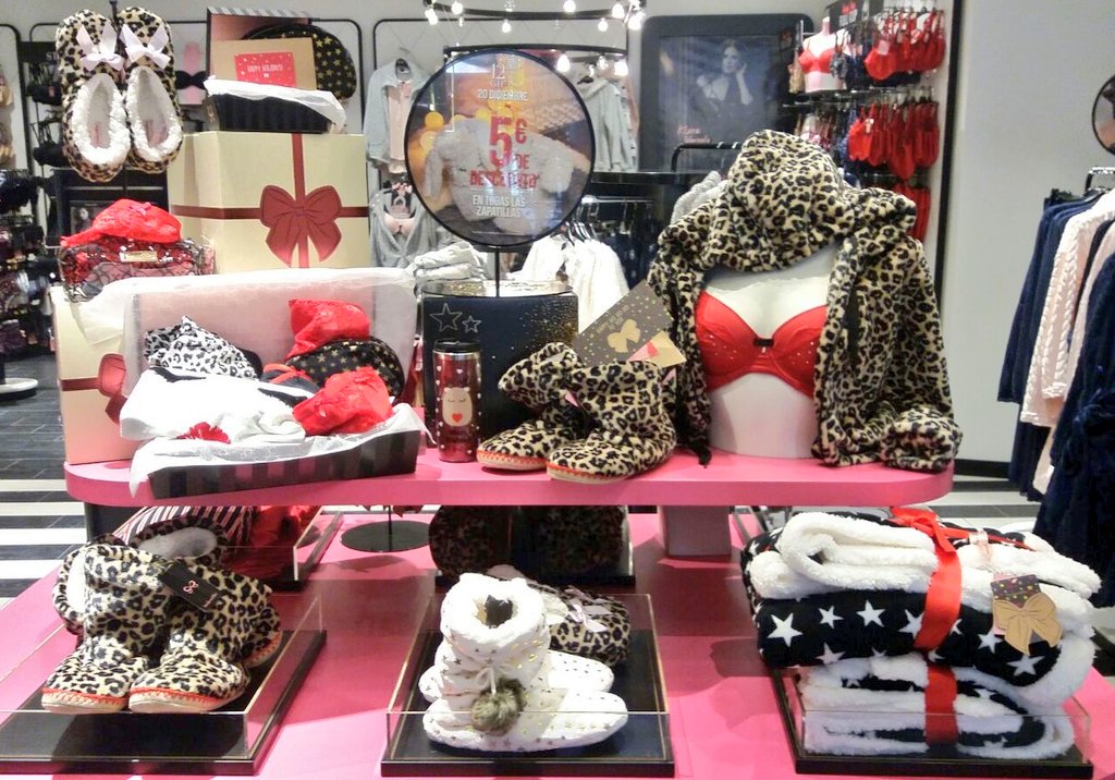 Más ideas para tus compras navideñas: zapatillas comidísimas, calentitas y con ¡¡¡5€ de descuento!!!!oouh yeah!!! #hunkemollervallsur #12daysofgifts <a href="/GilsanzEva/">Eva Gilsanz Toquero</a> <a href="/rosa_criado/">Rosa Criado.</a> <a href="/Eriikota/">Erikota=)</a>