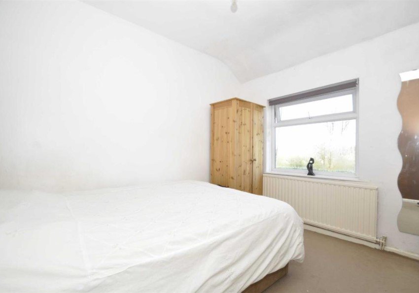 TamesideExpert's tweet photo. My recommended Buy to Let deal this week can be found on Chester Avenue, #Stalybridge.
Currently marketed by @HomeTameside with a potential yield for 7%. Read more on my blog:
https://t.co/5RdqHWBf2F
#buytolet #buytoletdeal #manchesterproperties #tamesideproperties #tameside https://t.co/SUegXOiZNQ