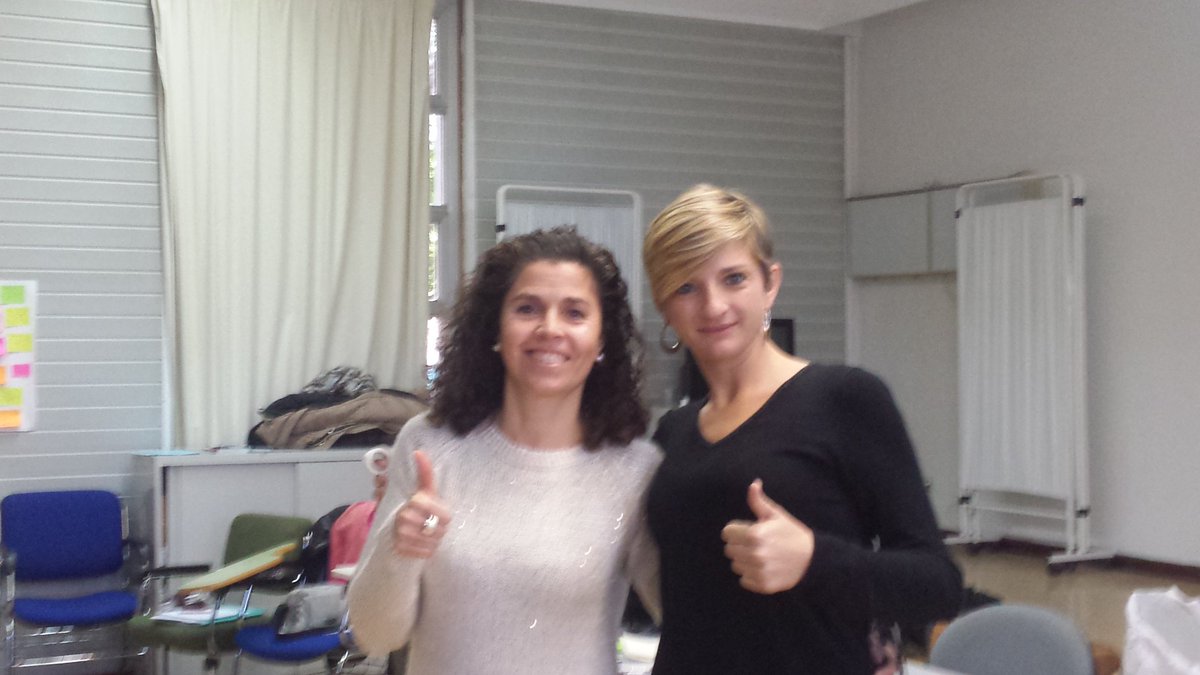 yolandacaceres7's tweet photo. Hoy jornada de Cohesión de Equipos y Resolución de Conflicto con las Enfermeras Gestoras de Casos de @cronicsbalears @apmallorca @ibsalut . Excelentes profesionales motivadas y líderes del programa. Muchas gracias  @PatriciaEGCC y a mi supercompi @nuria_case @capalasalut https://t.co/FznHfGaHfs