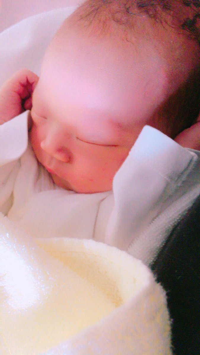 jbl_os's tweet photo. インスタにも書いたくせにまだ書きたい。
可愛い可愛い天使👼
12月19日に産まれてきてくれました💗💗 https://t.co/fZFkA9J2CD