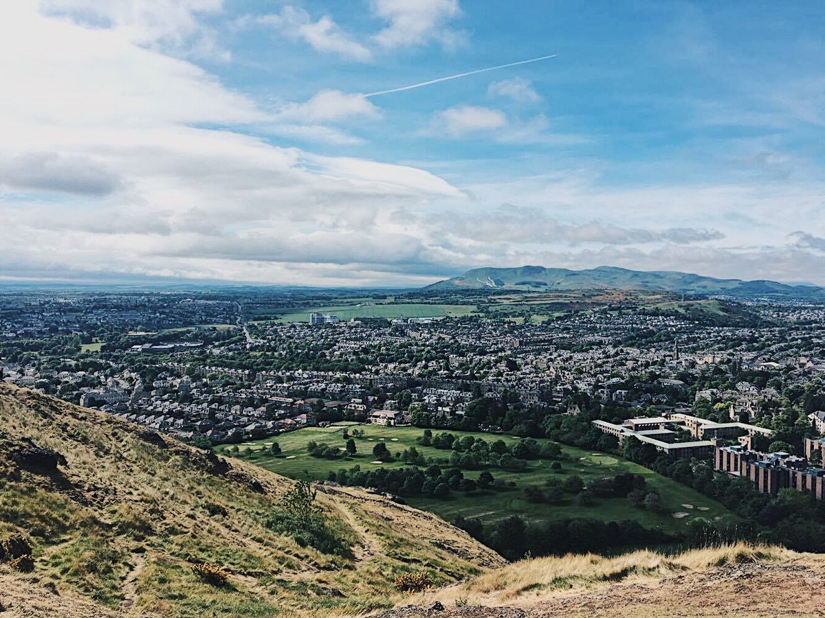 emelyneklff's tweet photo. Edinburgh 🏴󠁧󠁢󠁳󠁣󠁴󠁿 ❤️ https://t.co/Sqs98O71ZG