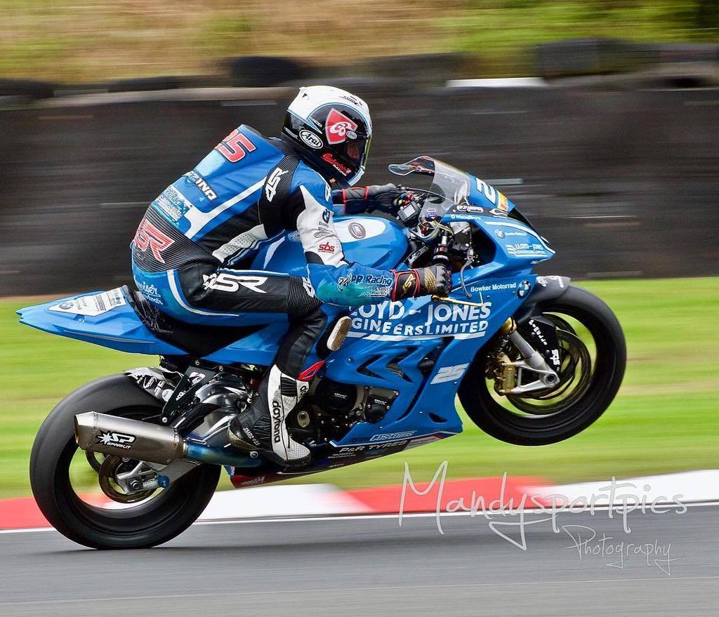@matejsmrz @bsb <a href="/forstreetracing/">4SR - For Street Racing</a> <a href="/bmwuk/">Bryan in Houston</a> @oulton_park #wheeliewednesday #wheelie #bsb #bsbracing #oultonpark #prracing #motorsportphotography #motorsport #motorracing #racing #bikepics #instaracing #mandysportpics #bmwrr ift.tt/2oX2pBs