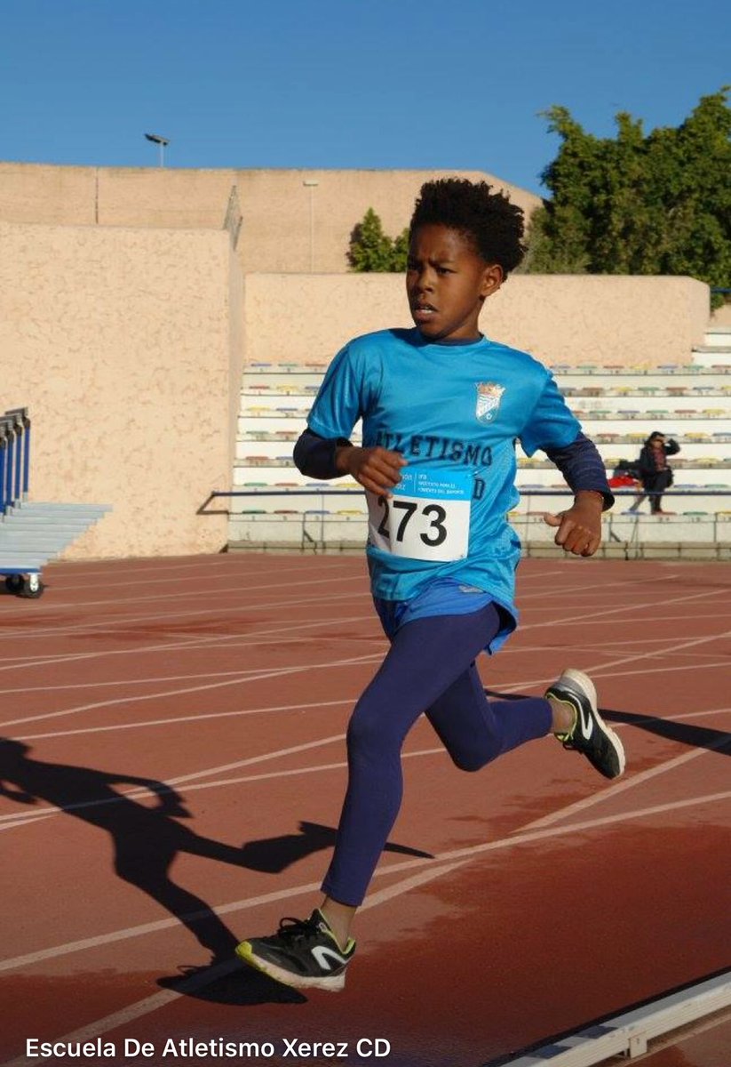 ATLETISMO_XCD's tweet photo. Compañerismo-Diversión y Competición. 🏃🏃‍♀️🏃🏃‍♀️🏃🏃🏆🏆San Fernando 12/12/2017 @XerezCD_OFICIAL @FedAndAtletismo https://t.co/UY8BwsDArq