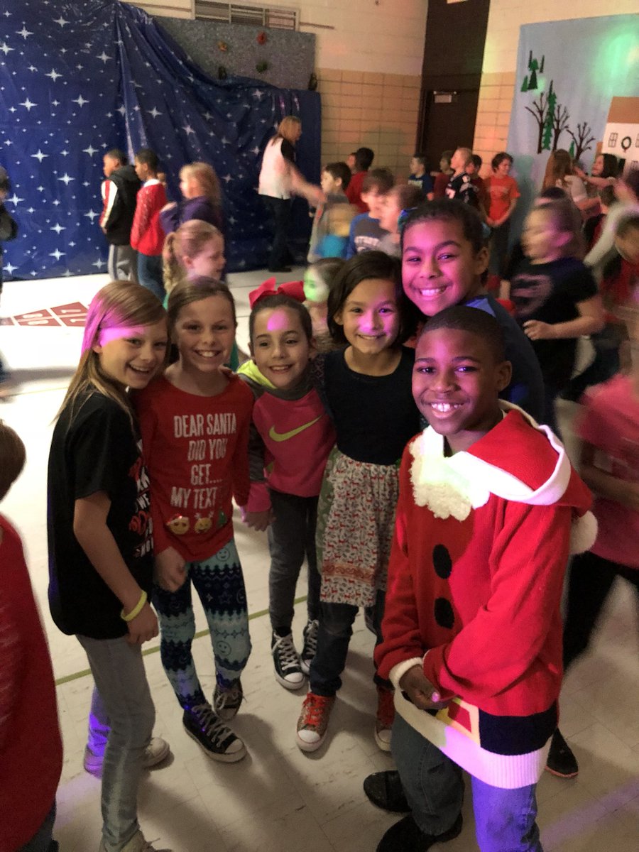 MorrishDragons's tweet photo. We’re headed into winter break with a holiday dance party! Thanks @djbenkitchen! https://t.co/7Da8KKiz3R