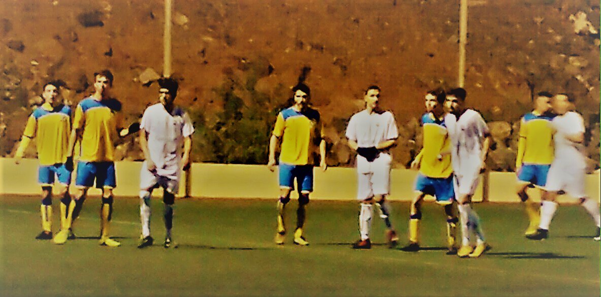 cfucarrizal's tweet photo. CFU CARRIZAL  2 – U. AGÜIMES CF  1

 VICTORIA DE PICO Y PALA

 El Carrizal se impuso anoche a un voluntarioso Agüimes, sumó la quinta victoria consecutiva y se mantiene en lo alto de la tabla con 32 puntos.  Daisuke con dos goles se erigió en artífice de la victoria. https://t.co/OT8bZ1DBrK