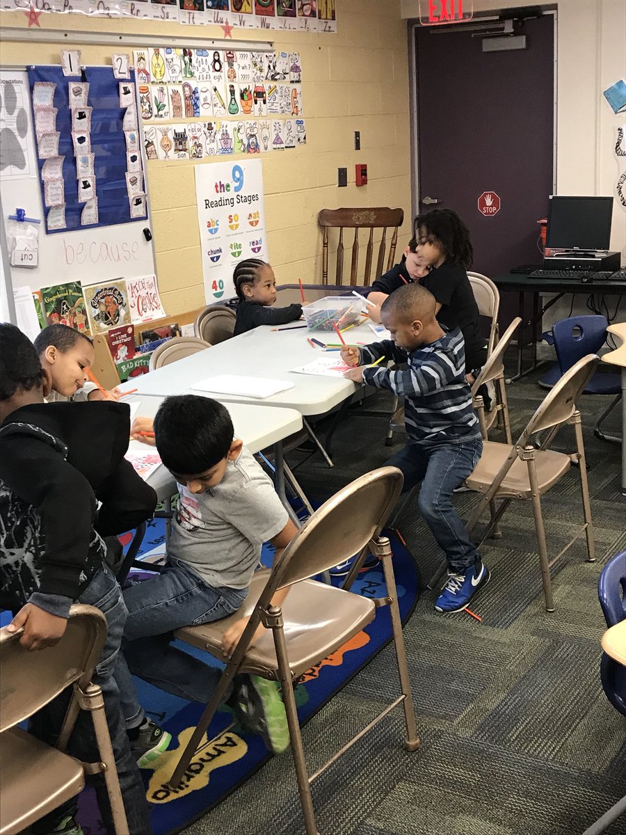kinderdeiderich's tweet photo. AM kindergarten enjoying their stemcation. #stemcation #hmstemtigers #Kindergarten https://t.co/HaOiv40d69