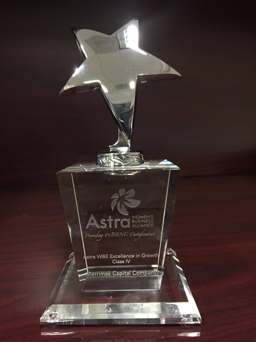 MerrimakCapital's tweet photo. Thank you to @astrawba for awarding Merrimak Capital the 2017 WBE Excellence in Business Award! Recognized for top revenue among the largest Women Business Enterprises, this award highlights the remarkable growth of Merrimak over the past year.  #supplierdiversity #femalefounder https://t.co/jthhRhoJhM