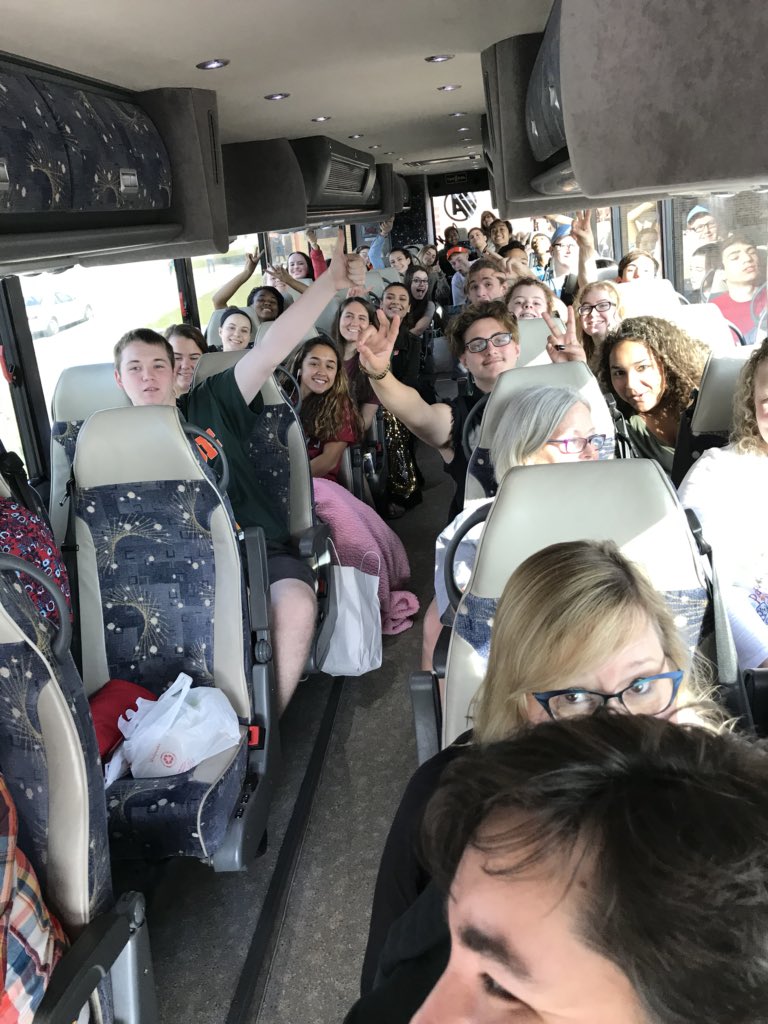 Singing_stangs's tweet photo. We are on our way!!!!!!! #candlelight2017 https://t.co/74KKObu9t2
