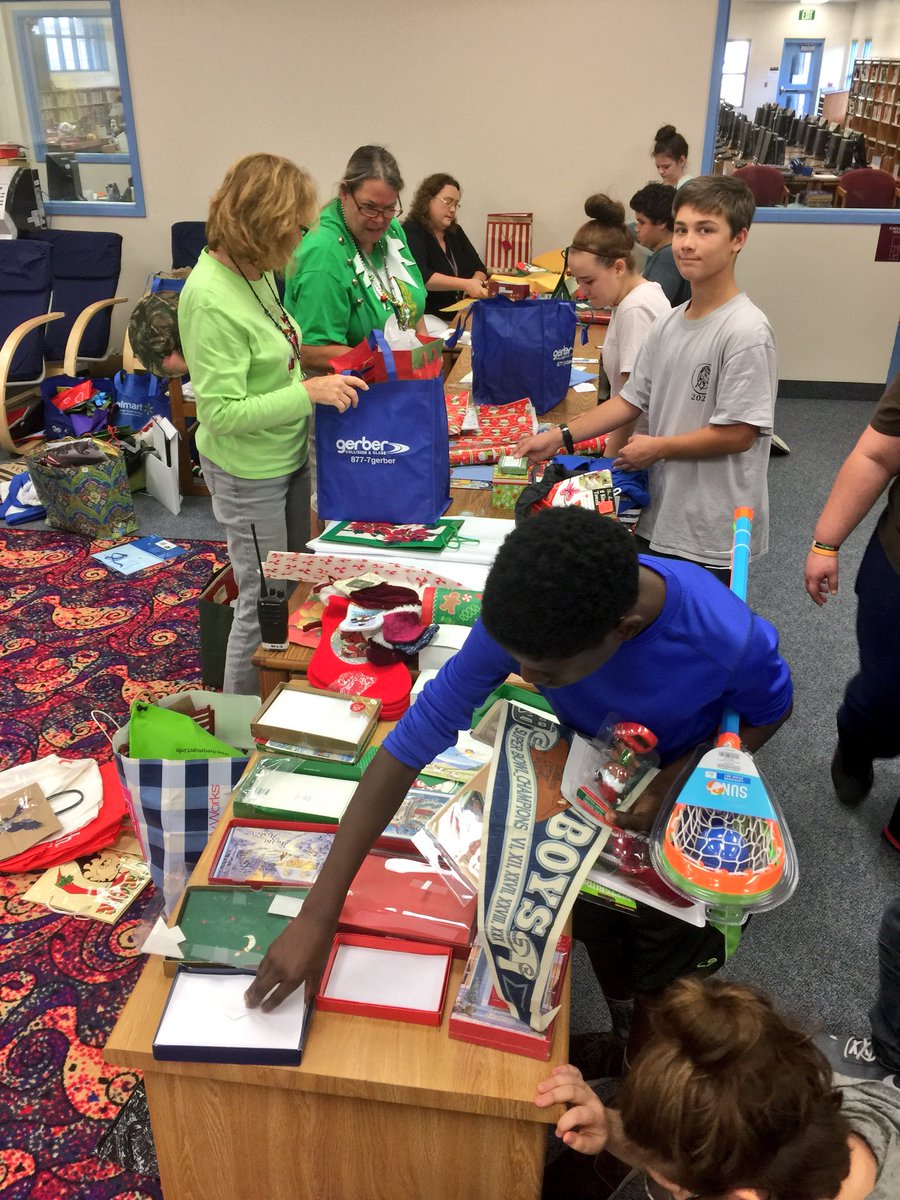 danvkoch's tweet photo. Annual “Santa shopping” at CSMS. Students can shop donated items for their families. Proud to call this school my original home in this county. #falconsallin #csmsriseup #HolidayKindness https://t.co/oyxw2CrrNz