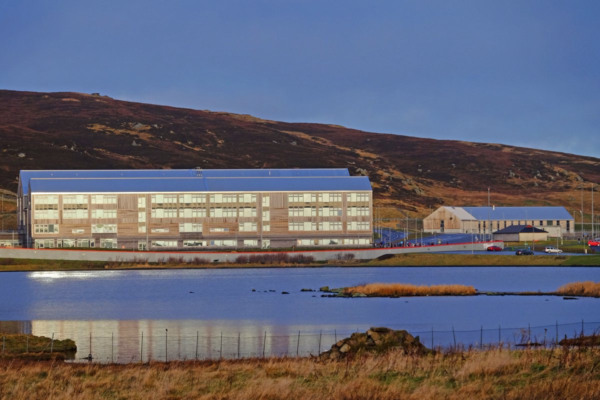 ShetIslandsCll's tweet photo. In October 2017, pupils finally set foot in the #NewAndHS and Halls of Residence: the culmination of decades of planning & over two years of construction work. The biggest building project seen in #Shetland since the 1980s. #SICSchools #Lerwick https://t.co/ifJMVWSgcB
