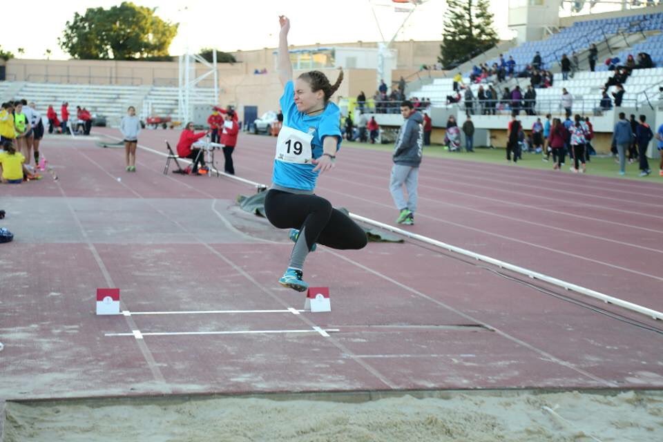 ATLETISMO_XCD's tweet photo. El salto, disciplina de perfeccionamiento 💪💪💪💪🏃‍♀️🏃‍♀️🏃‍♀️@XerezCD_OFICIAL https://t.co/s1YtrILa1J