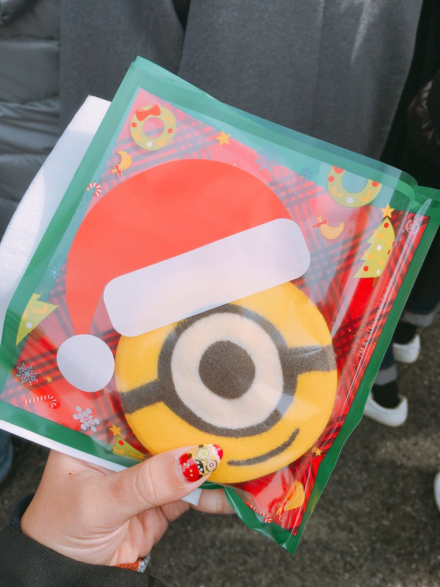 ちゃぽ アイコン変えました على تويتر まずはミニオン パークでポプコンケースにフードに 1つ買う度にめっちゃ並ばなあかんくて アトラクションはエクスプレスパス買ってたけどこういうところに時間かかった W ミニオンの着ぐるみとも写真撮れてよかたー