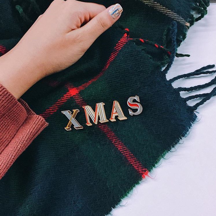 PAPERSELF's tweet photo. LAST DAY TO #ORDER BEFORE #CHRISTMAS!
Order within the #UK to received before Christmas!
Shop new #gift card and #pins here: https://t.co/unQuICu6ps https://t.co/IIFIz4PKwB