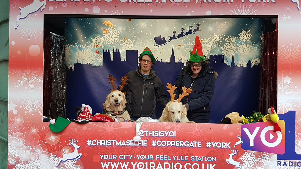 friendsofsutton's tweet photo. Dog are welcome too!!!! Come along and bring your mobile to #Coppergate #York today &amp; have your selfie taken in the UKs largest photobooth! Then share &amp; tag using #ChristmasElfie &amp; @thisisYO1 for added sparkle! https://t.co/2I1pctirlL