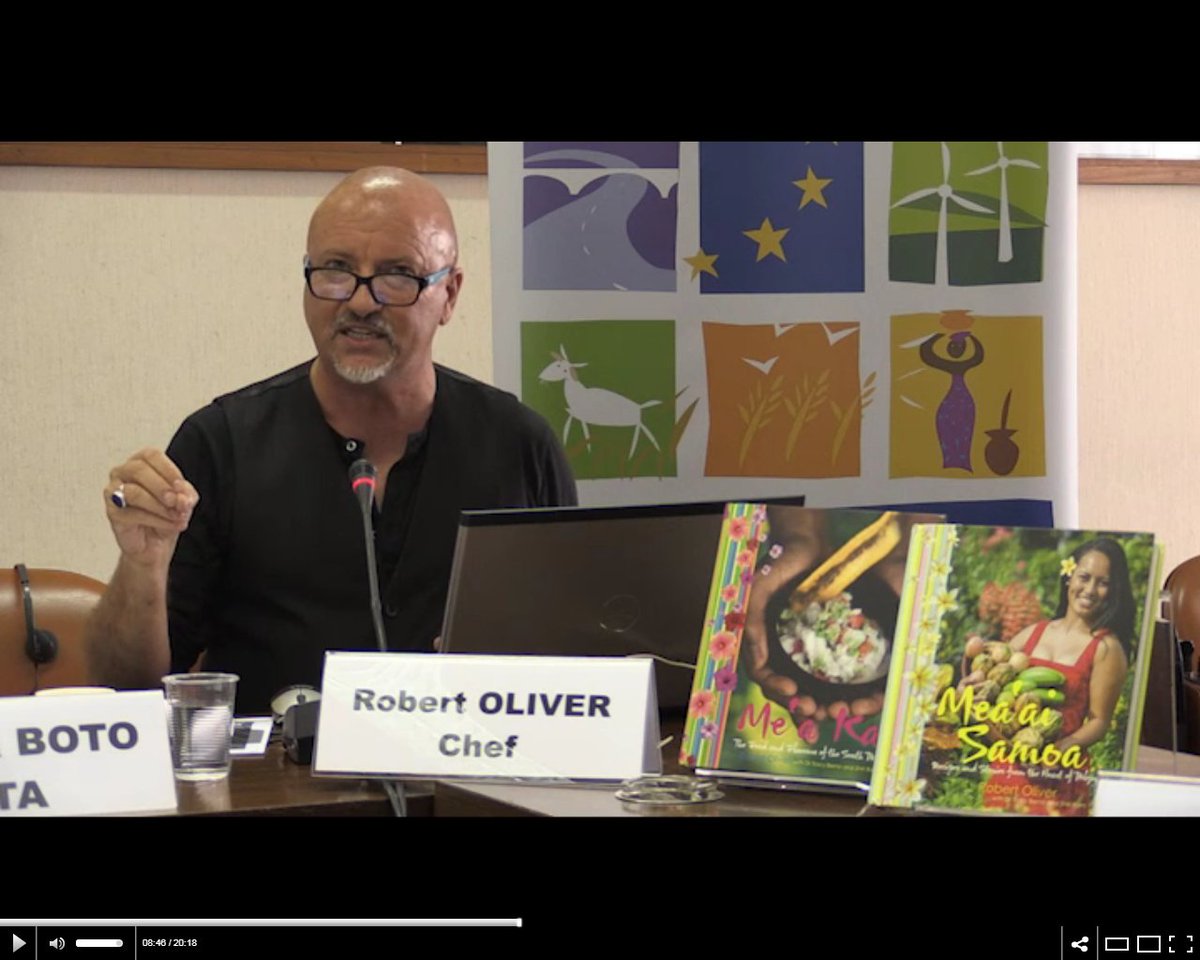 brubriefings's tweet photo. "L’agritourisme est un écosystème qui agit à tous les niveaux de la chaîne de valeur"@RobertOliverNZ donne des exemples d'activités qui relient les agriculteurs aux marchés touristiques dans les îles du #Pacifique ▶️https://t.co/FiBeX3bRH8 #Chefs4Dev, de la #Ferme à l’#Assiette https://t.co/TgS8meZjPq