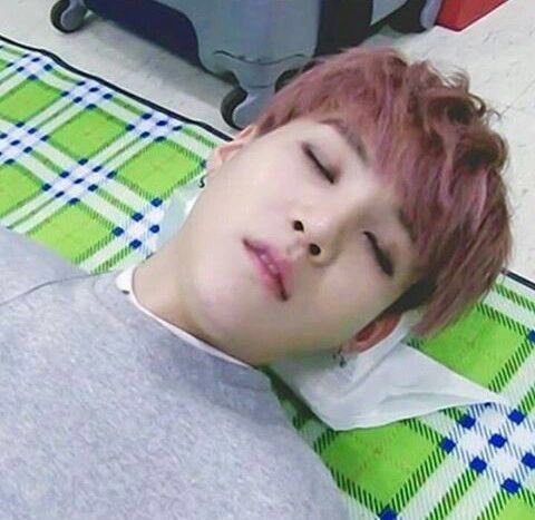 bts_03su's tweet photo. #ユンギのセンイルまでに309RT
#BTS好きな人と猛烈に絡みたいのでこれを見た人はRTしてください 

🙈💕 https://t.co/kZEj504Wud