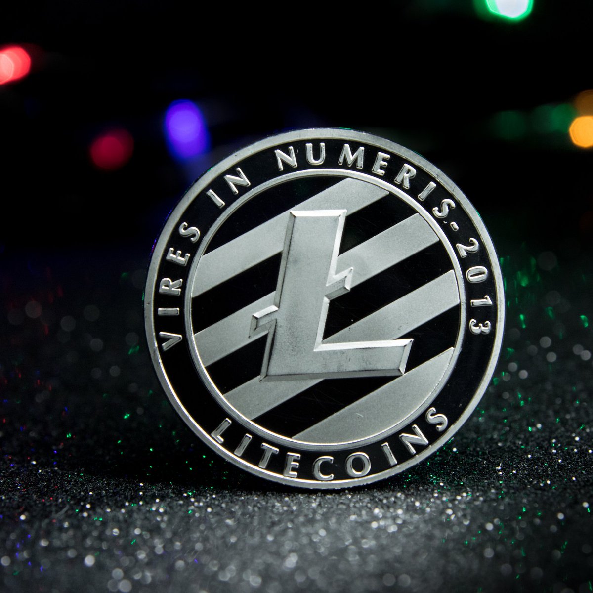coin_channel's tweet photo. Litecoin Creator Charlie Lee Reveals He Sold All His Litecoin https://t.co/kyL4Kbujai https://t.co/tQXR4atz3h