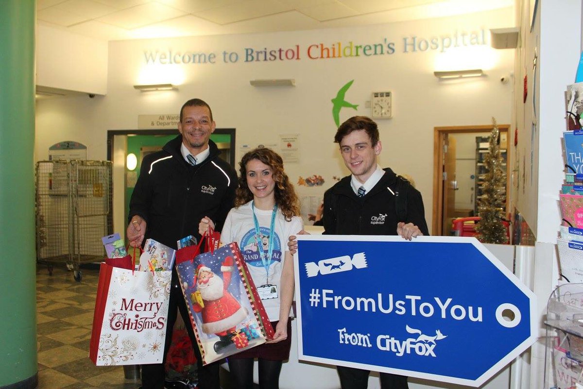 cityfoxtaxis's tweet photo. We’ve donated #Christmas gifts to @thegrandappeal this morning. We’ve loved being a part in helping a child have a good Christmas! ❤️🎅🎁🎄 https://t.co/SpAs7FzkAI