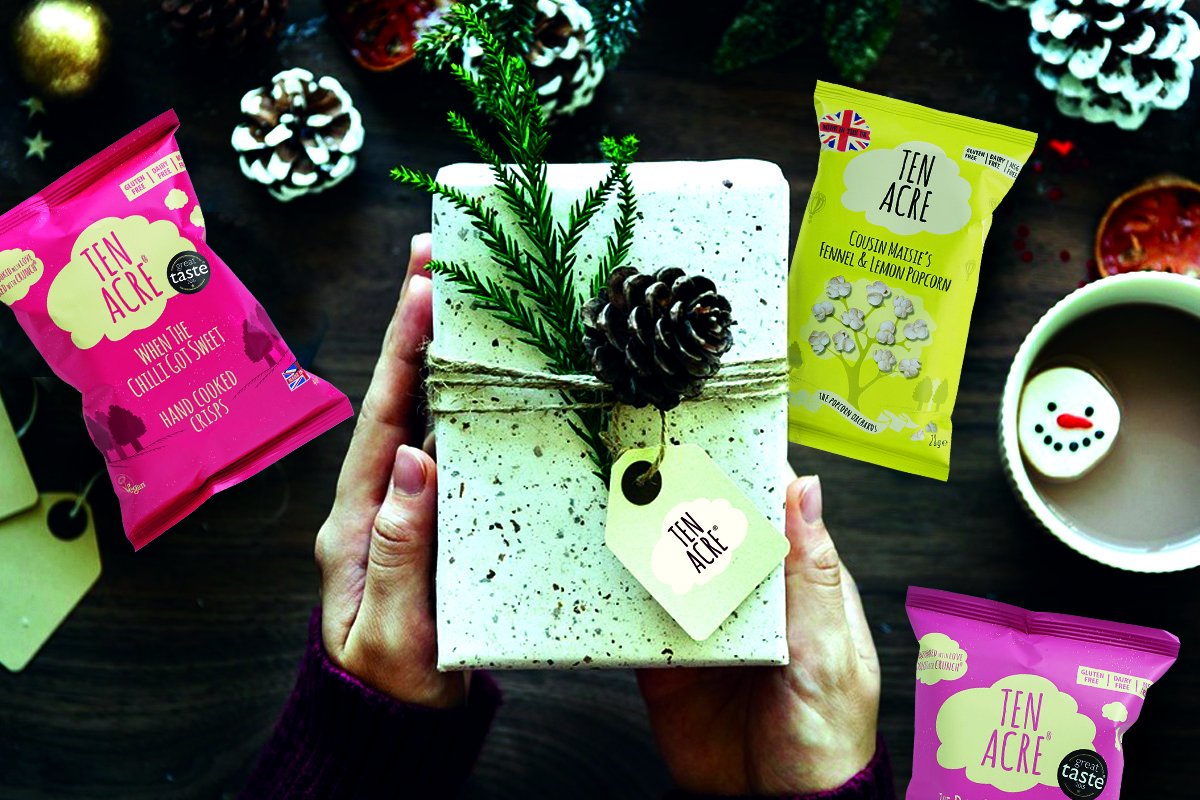 yumshsnacks's tweet photo. Make sure you've got everyone's favourite snacks this season!

Crisps and Popcorn suitable for EVERYONE! https://t.co/acaeQmWXd8 
#FreeFromPlus #GlutenFree #DairyFree https://t.co/CgtvDGL8CD