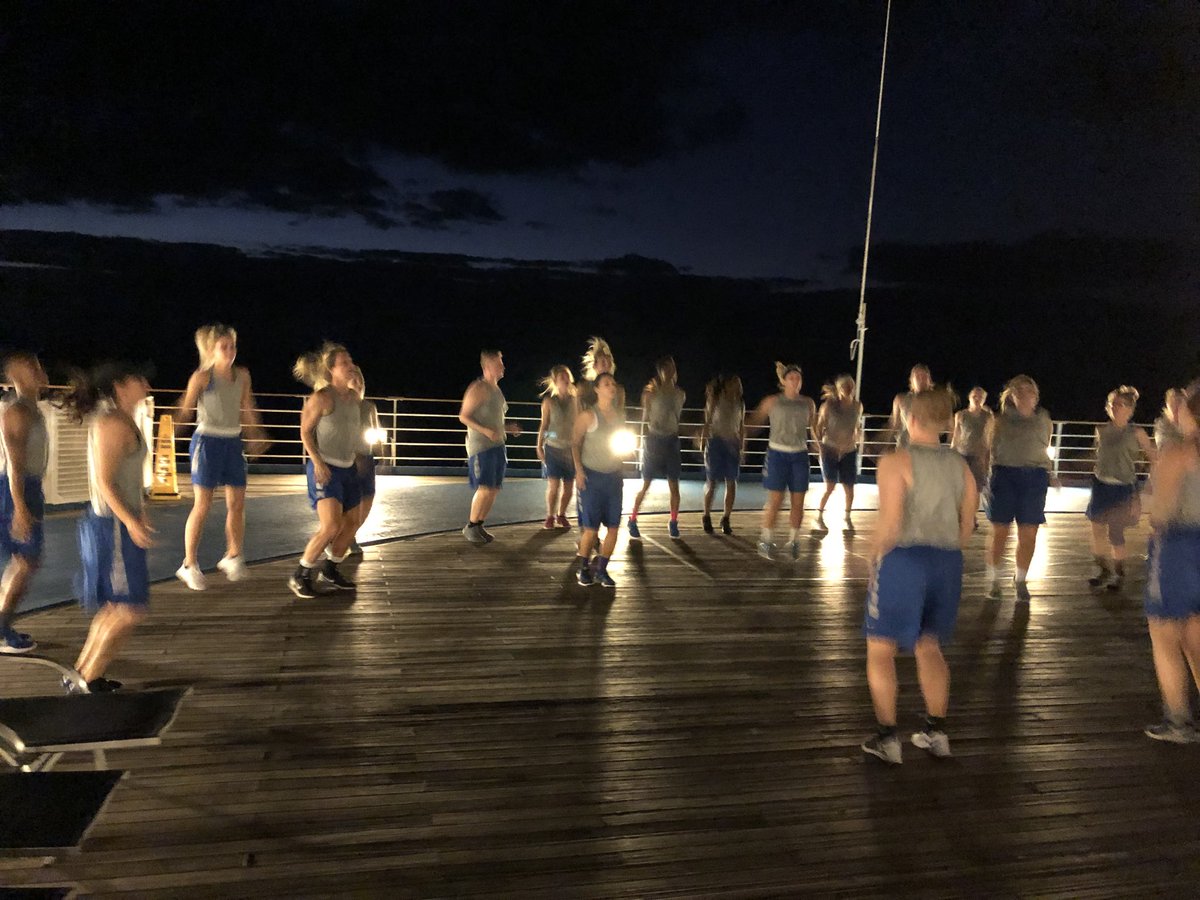 MillikinWBB's tweet image. Day 2 workout COMPLETE!!