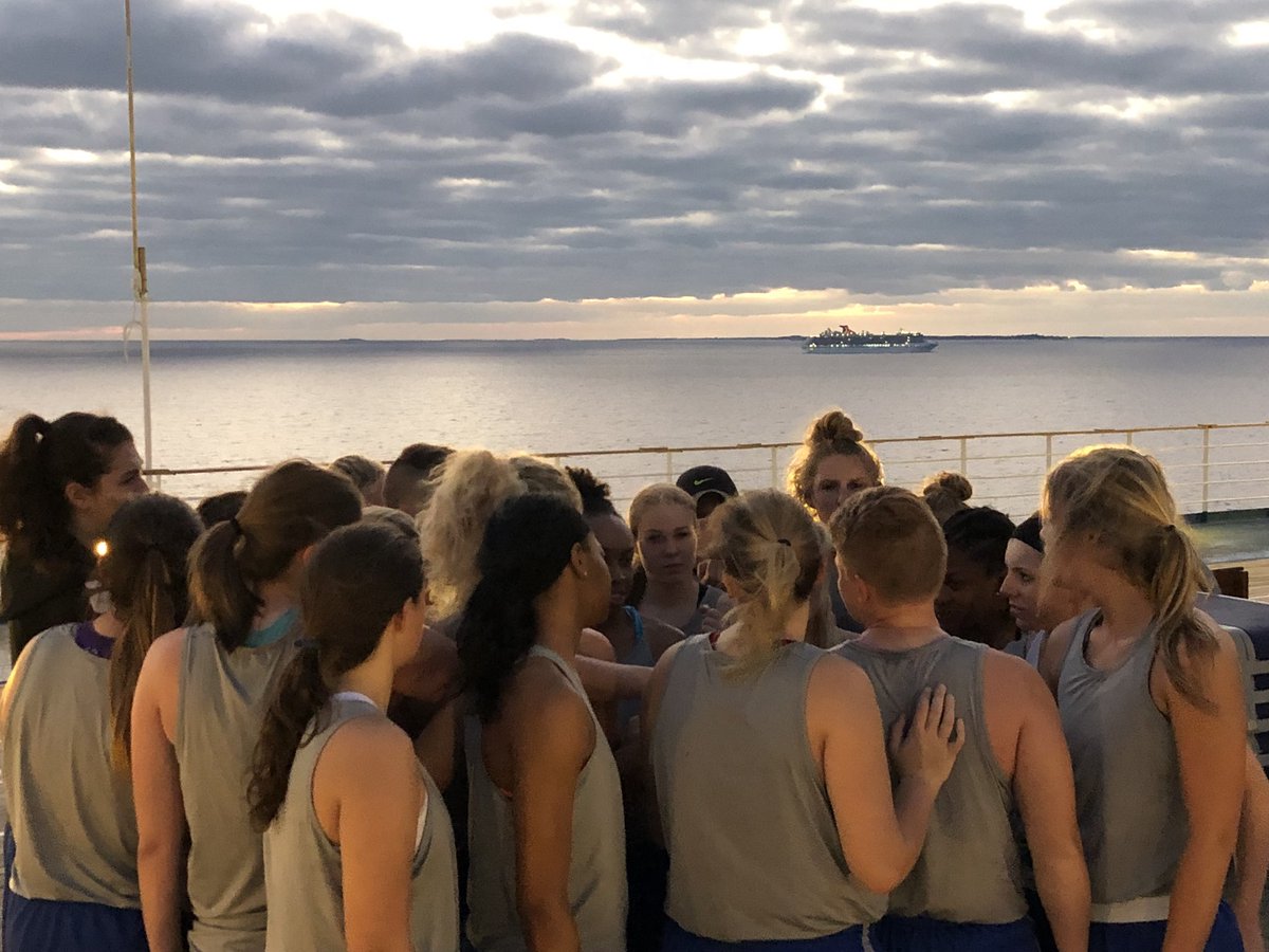 MillikinWBB's tweet image. Day 2 workout COMPLETE!!