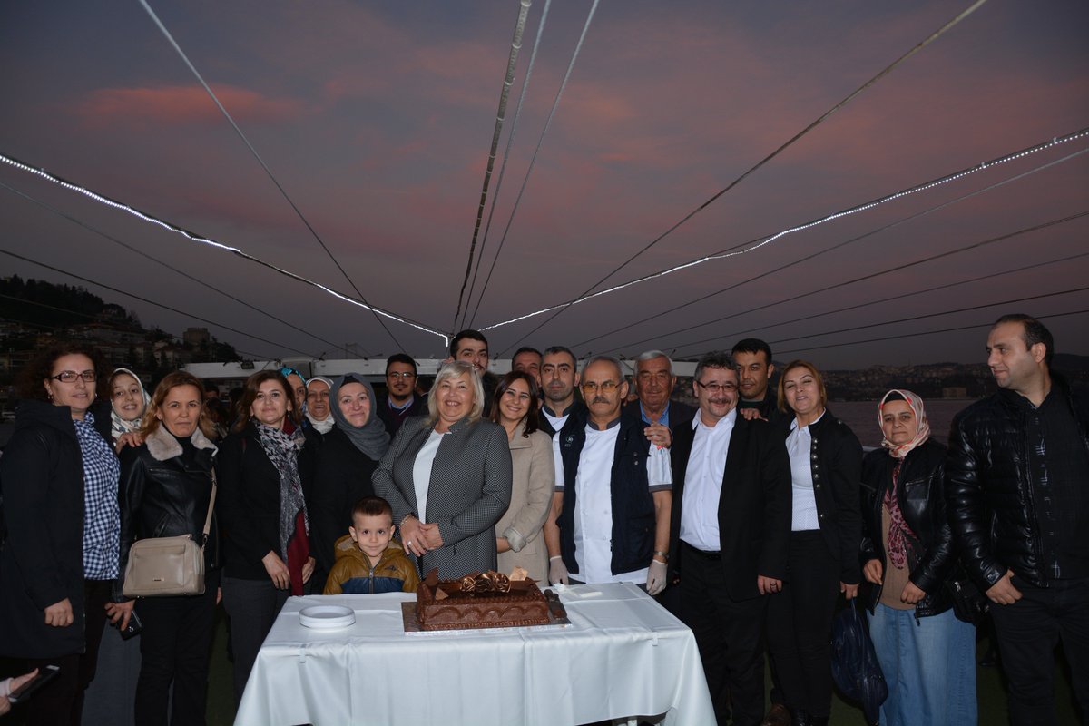 beyoglu_ik's tweet photo. Ekim-Kasım-Aralık ayında doğan personellerimizin doğum gününü kutladık..Nice Yıllara https://t.co/jEHAt2J2Og