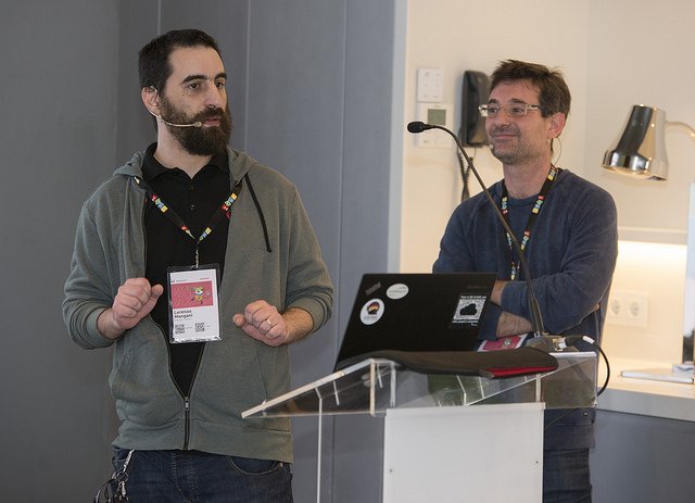voip2day's tweet photo. Lorenzo Mangani y Federico Cabiddu en #VoIP2DAY17 sobre ¡Homer Metrics! Ve su presentación en vídeo: https://t.co/ic3PpLwV20 y https://t.co/eI2fzTUurX ¡Gracias a ellos y a @qxip! https://t.co/2Ag1KO1Pse